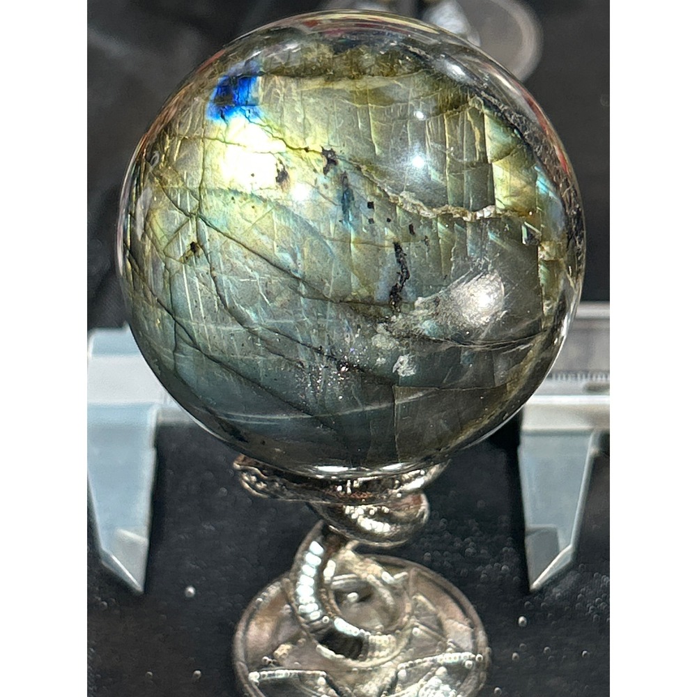 Labradorite Ultra flashy Sphere Polished Stone Orb 2.42in #23 - Picture 1 of 5